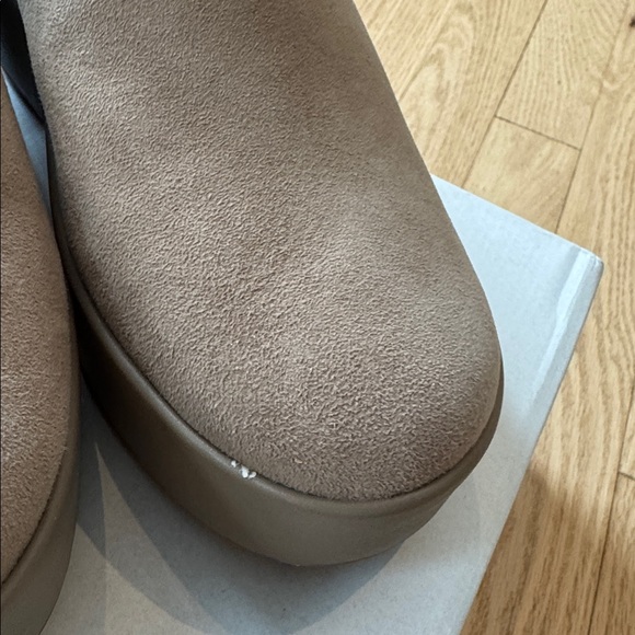 Fitflop Suede Heeled Mules - Tan - Picture 4 of 7